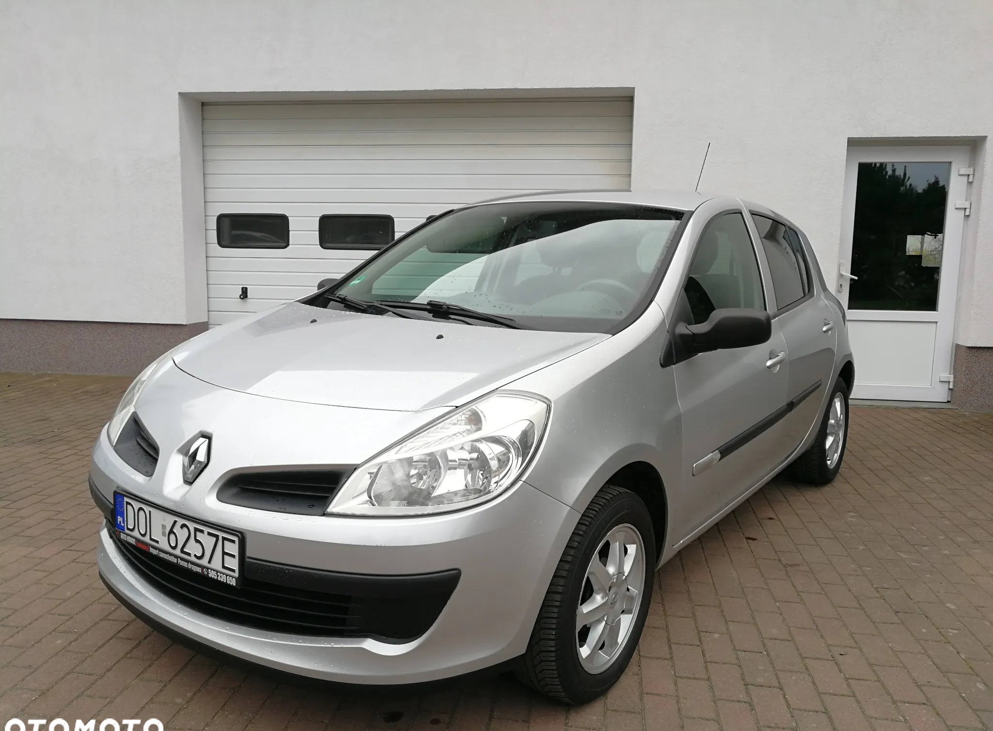 Renault Clio cena 10900 przebieg: 168000, rok produkcji 2007 z Oleśnica małe 92